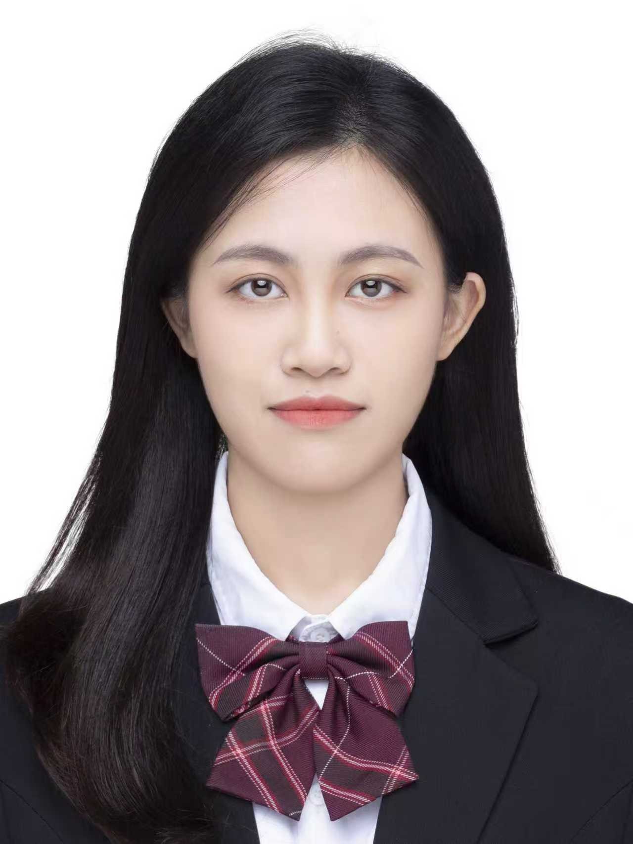 25级硕士-罗大英